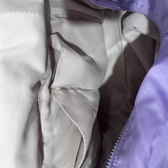 Jill and Ally Pop'n Purple Quilted Nylon Tote w/Chain and Pockets - Picture 12 of 12